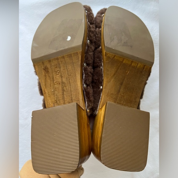 Matisse Stockholm Faux Shearling Clog - Anthropologie in Cocoa Brown Size 9 - Picture 6 of 8